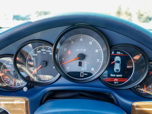 Used 2013 Porsche Panamera GTS image 13