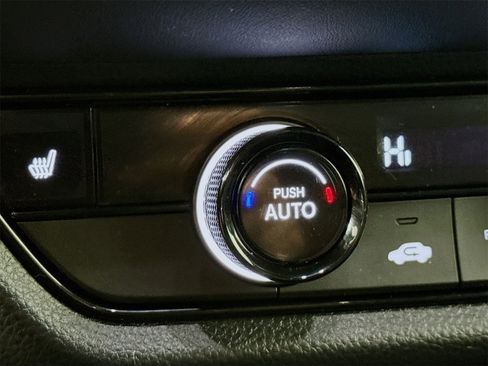 Used 2024 Honda HR-V Sport image 17