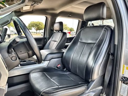 Used 2021 Ford F250 Lariat w/ Lariat Ultimate Package AWD/4WD image 11