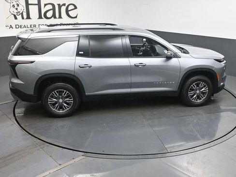 New 2026 Chevrolet Traverse LT w/ Driver Confidence Package image 18