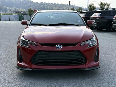 Used 2016 Scion tC image 9