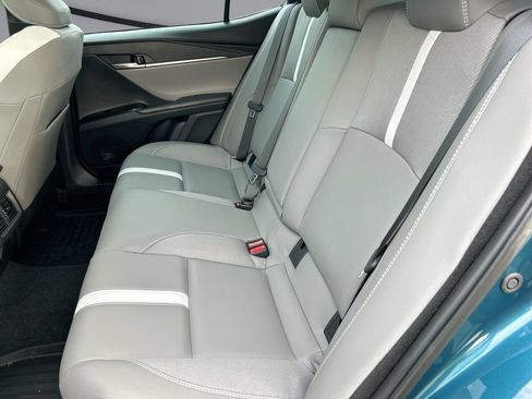 Used 2025 Toyota Camry SE w/ Multimedia Upgrade Package FWD image 29