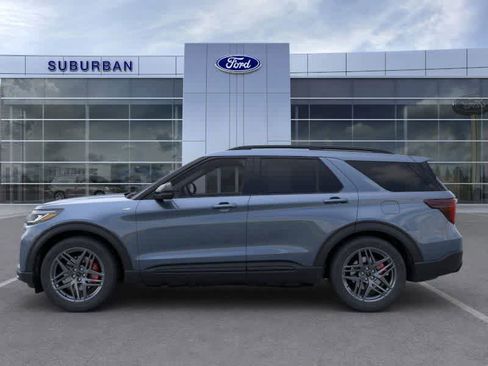 New 2025 Ford Explorer ST-Line AWD/4WD image 3