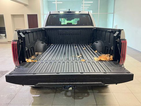 Used 2023 Toyota Tundra Limited image 28