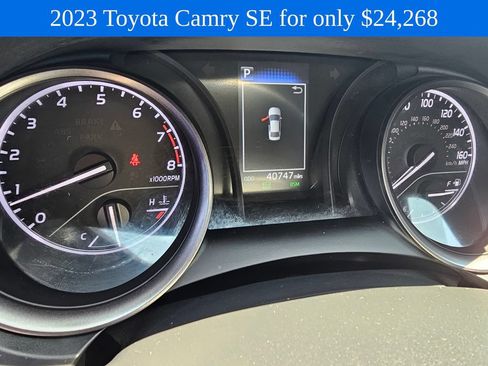 Used 2023 Toyota Camry SE w/ Convenience Package FWD image 27
