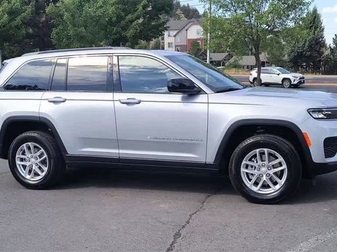 New 2025 Jeep Grand Cherokee Laredo X w/ Luxury Tech Group I image 2