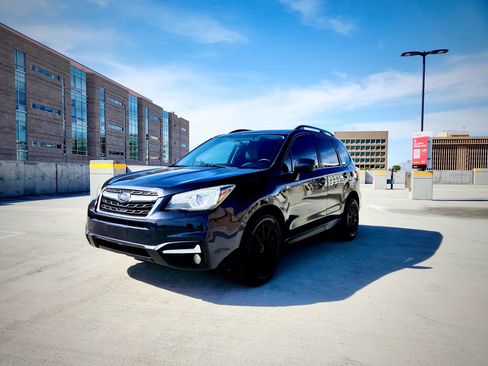 Used 2018 Subaru Forester 2.5i Limited image 2