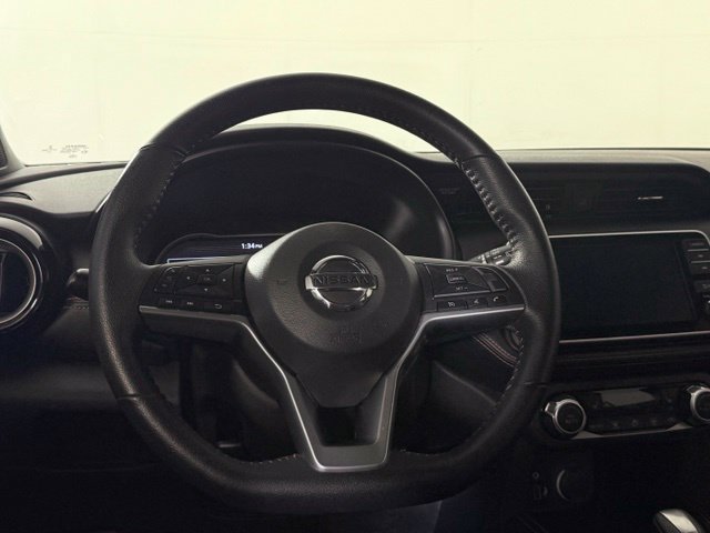 Used 2020 Nissan Kicks SR w/ SR Premium Package FWD image 22