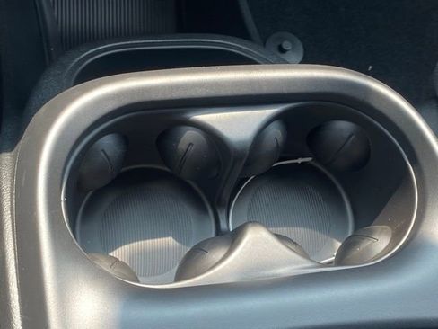 New 2026 Chrysler Pacifica Select image 27