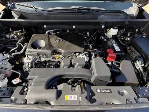 Certified 2025 Toyota RAV4 LE image 29