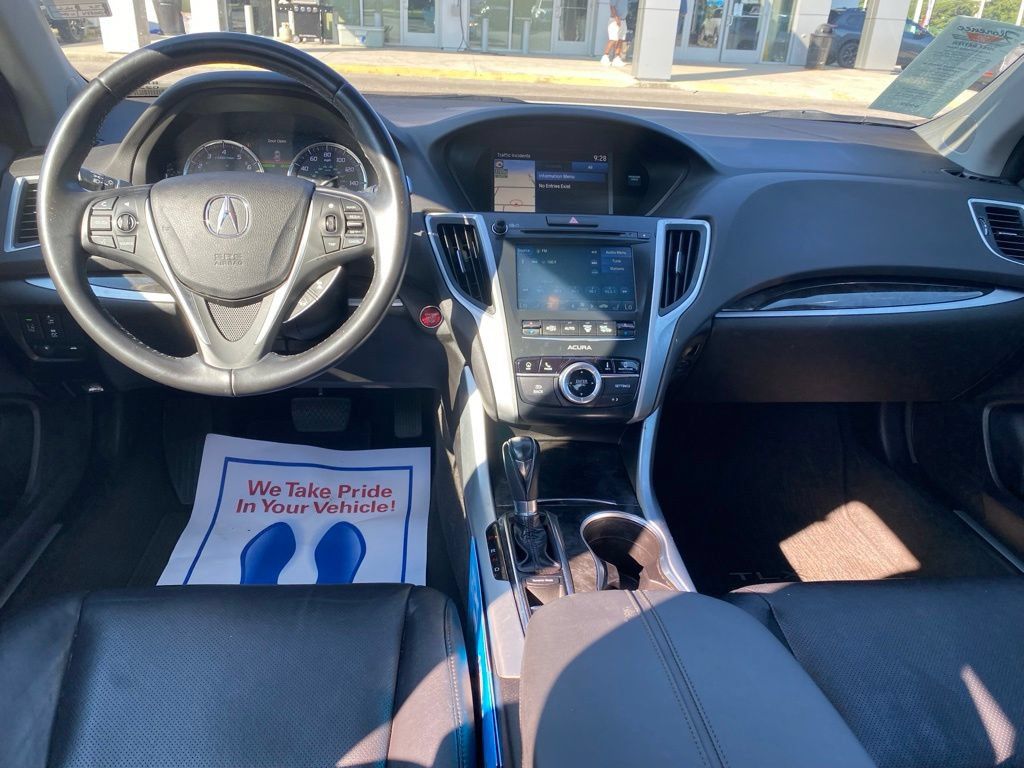 Used 2020 Acura TLX w/ Technology Package FWD image 9