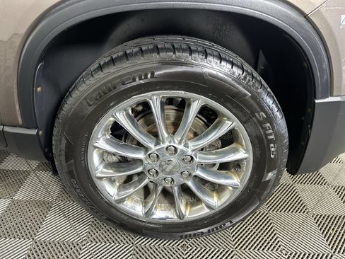 Used 2010 GMC Acadia SLT AWD/4WD image 33