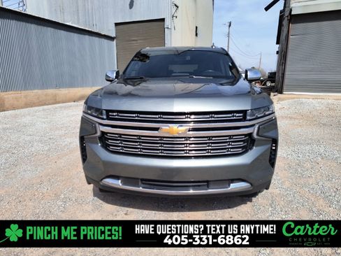Used 2023 Chevrolet Suburban Premier image 3