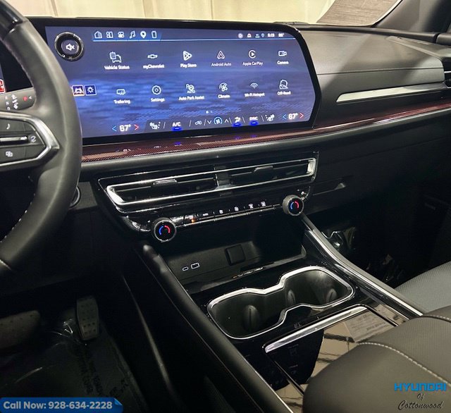 Used 2025 Chevrolet Traverse Z71 w/ Enhanced Driving Package AWD/4WD image 41