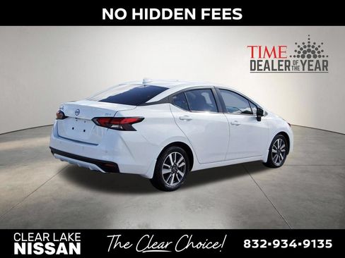 Used 2024 Nissan Versa SV w/ Trunk Package FWD image 7
