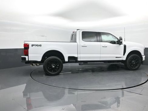 New 2026 Ford F350 Lariat w/ Black Appearance Package image 8