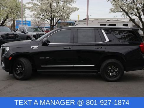 Used 2022 GMC Yukon Denali image 3