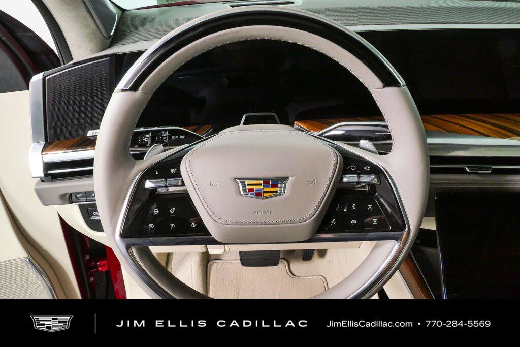 New 2026 Cadillac Escalade Platinum Sport w/ LPO, ONYX Package AWD/4WD image 10