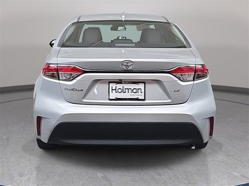 Used 2024 Toyota Corolla LE image 5