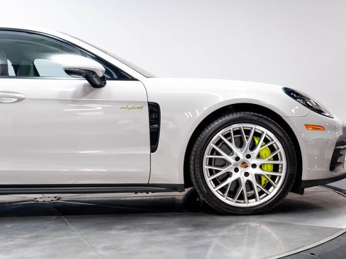 Used 2019 Porsche Panamera 4 AWD/4WD image 24