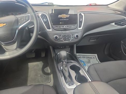 Used 2024 Chevrolet Malibu LT FWD image 11