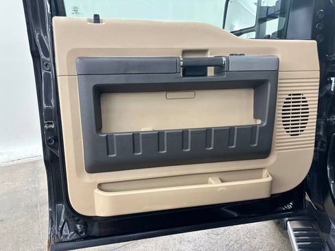 Used 2012 Ford F350 Lariat w/ Chrome Pkg AWD/4WD image 34