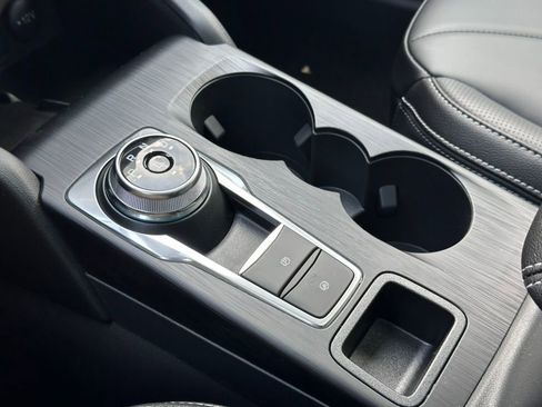 New 2025 Ford Escape SE w/ PHEV Premium Package image 29