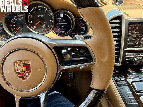 Used 2016 Porsche Cayenne GTS AWD/4WD image 29