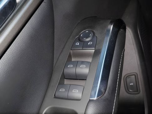 Used 2024 Chevrolet Traverse LS AWD/4WD image 25