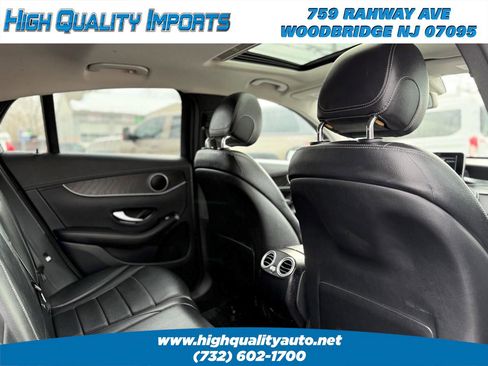 Used 2017 Mercedes-Benz GLC 300 4MATIC Coupe image 46