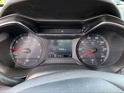 Used 2023 Chevrolet TrailBlazer LT w/ Convenience Package AWD/4WD image 10