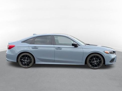 Used 2024 Honda Civic Sport image 2