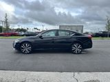 Used 2021 Nissan Altima 2.5 SR w/ SR Premium Package image 4