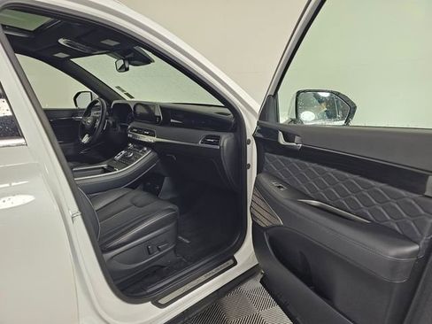 Used 2022 Hyundai Palisade Calligraphy image 47