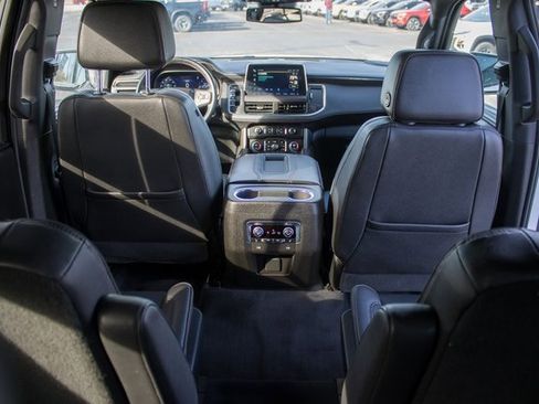 Used 2023 Chevrolet Suburban RST w/ Luxury Package image 15