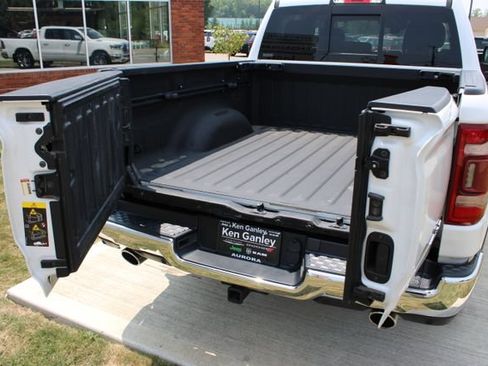 Used 2020 RAM 1500 Longhorn AWD/4WD image 41