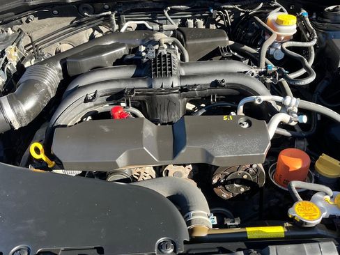 Used 2018 Subaru Forester 2.5i Premium image 21