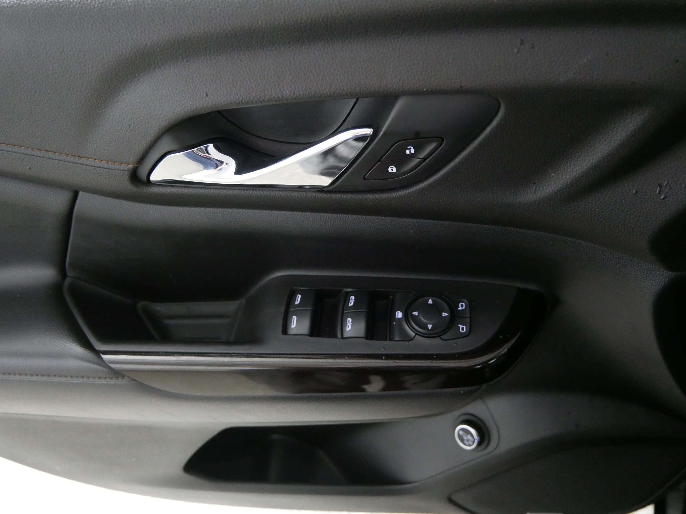 Used 2020 GMC Acadia AT4 w/ Driver Alert Package II AWD/4WD image 19