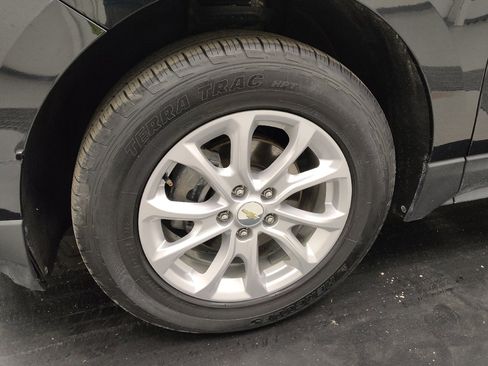 Used 2019 Chevrolet Equinox LT w/ Driver Convenience Package image 31