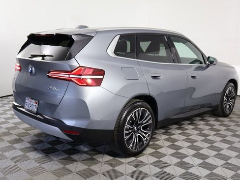 Used 2025 BMW X3 xDrive30i w/ Premium Package image 4