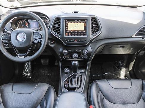 Used 2023 Jeep Cherokee Altitude Lux image 12