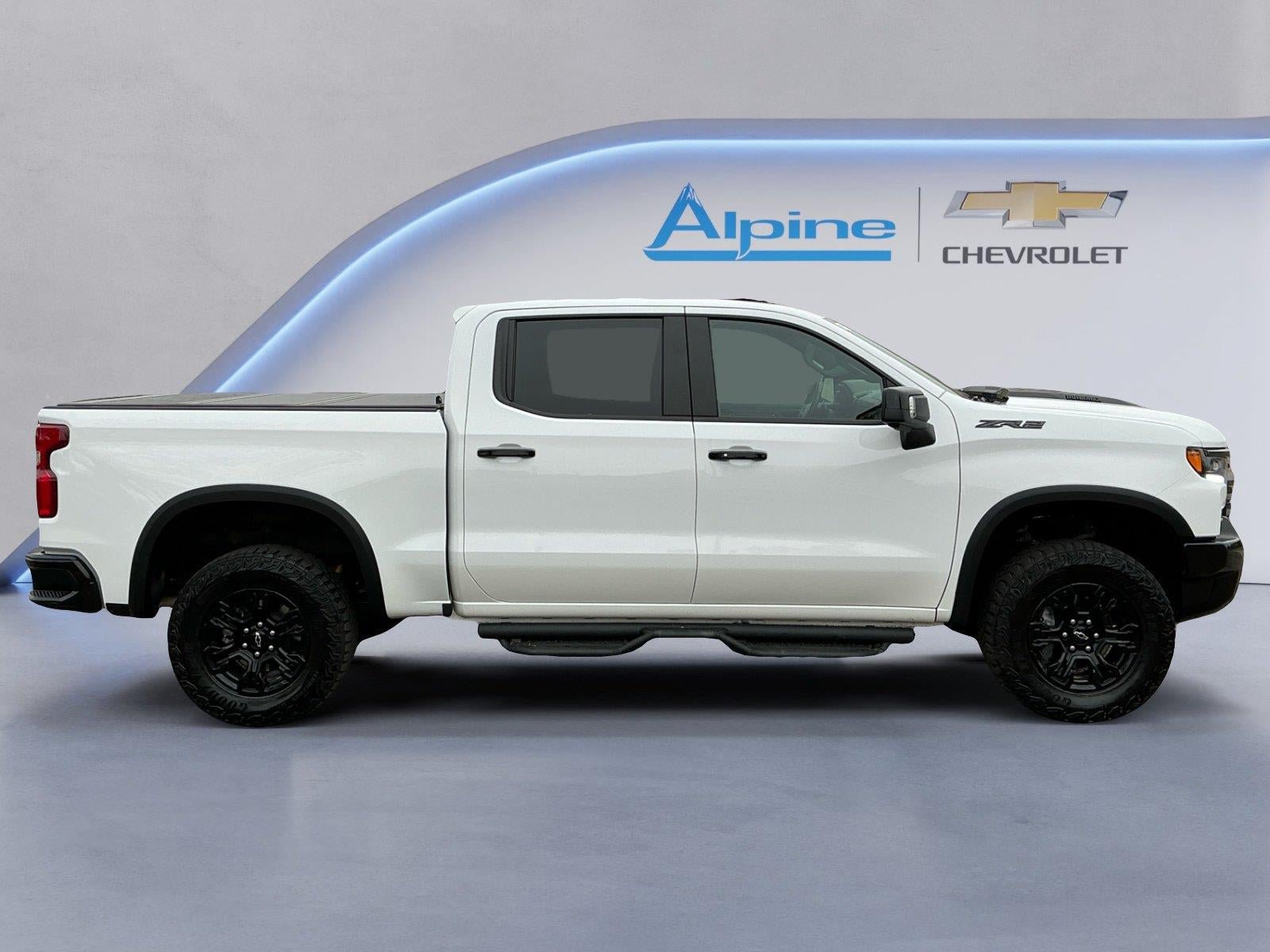 Used 2025 Chevrolet Silverado 1500 ZR2 w/ Technology Package AWD/4WD image 6