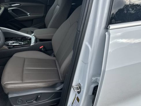 Used 2025 Audi Q5 Premium Plus w/ Premium Plus AWD/4WD image 13