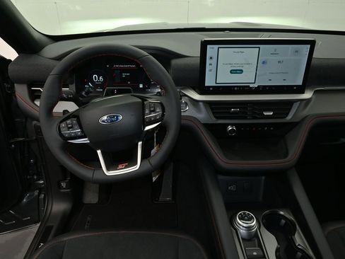 New 2026 Ford Explorer ST w/ Sun And Sound Package image 15