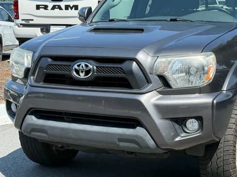 Used 2013 Toyota Tacoma PreRunner w/ TRD Sport Pkg RWD image 9