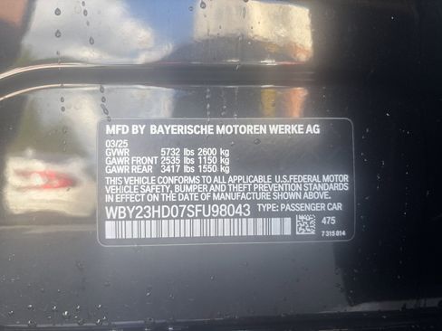 Used 2025 BMW i4 eDrive40 w/ M Sport Package image 33