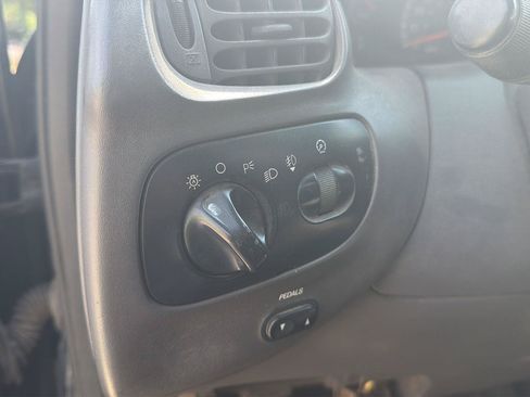 Used 2002 Ford F150 King Ranch AWD/4WD image 23
