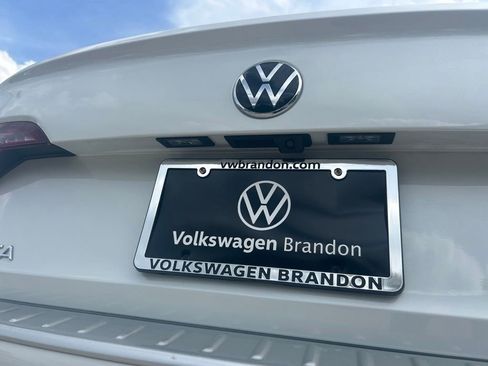 Used 2023 Volkswagen Jetta SEL FWD image 46