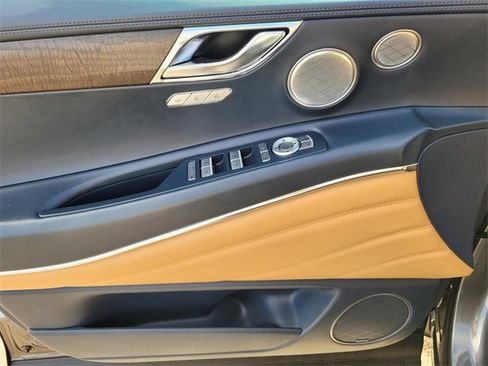 Used 2023 Genesis GV80 2.5T w/ Advanced Package image 19