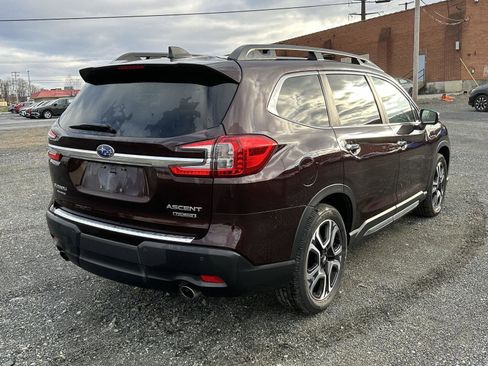 Used 2023 Subaru Ascent Touring image 8